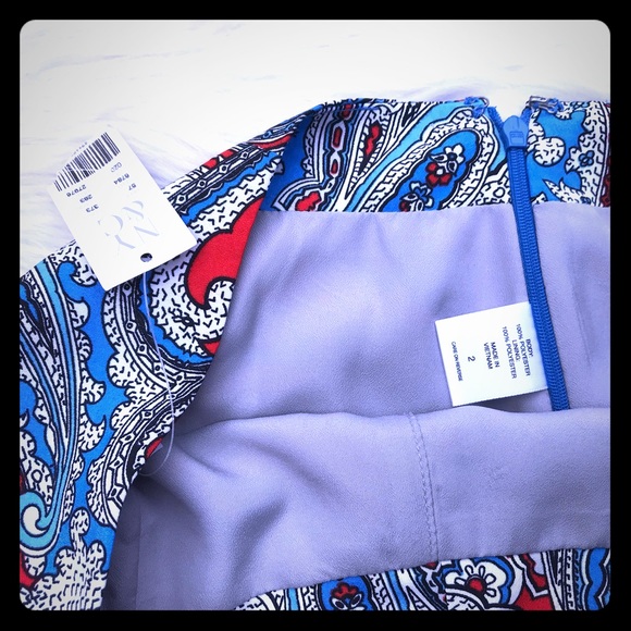 ♥️NWT Gorgeous size 2 faux wrap skirt - Picture 3 of 3